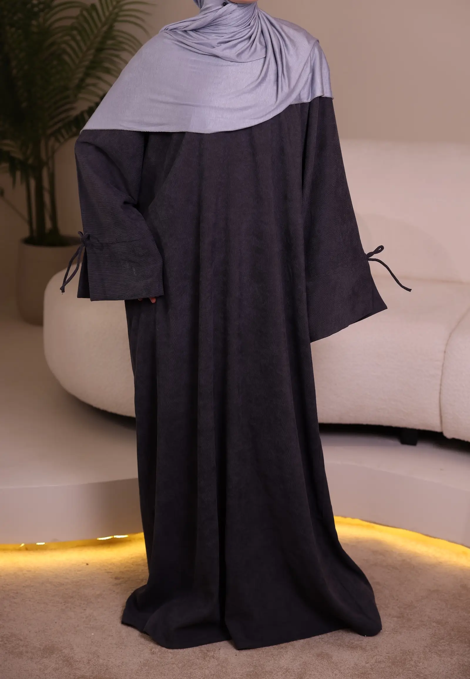 Bow sleeve abaya